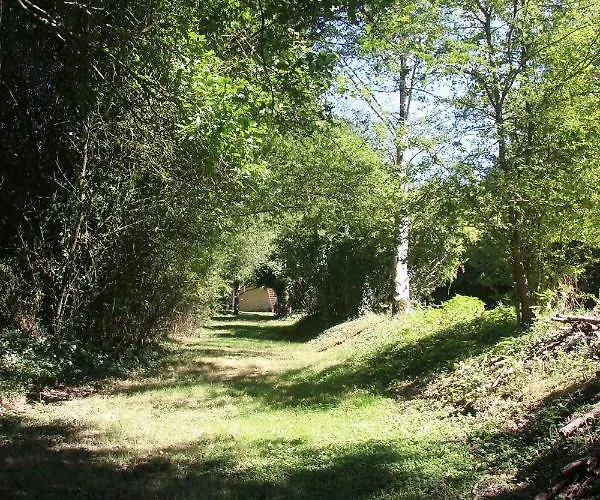 Les Bouts De Ralle D'hotes