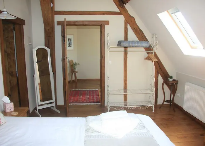 Les Bouts De Ralle D'hotes