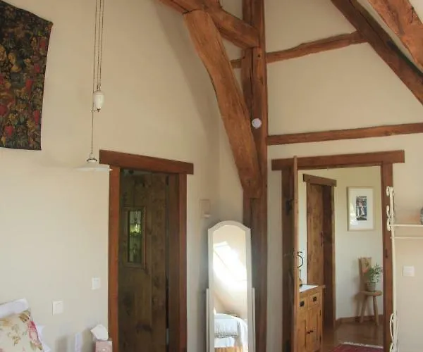 Les Bouts De Ralle D'hotes